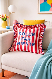 Dolce Far Niente Çizgili Fırfırlı Kırlent