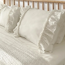 Çift Kişilik Simple Fistolu Fırfırlı Nevresim Takımı