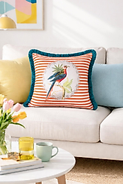 Kuş Desenli Püsküllü Kırlent