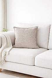 Doku Serisi Kırlent Kılıfı