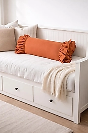 Fırfırlı Tarçın Uzun 40x100 Kırlent Yastık (İÇİ DOLGULU)