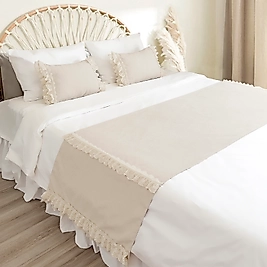 Çift Kişilik Yatak Runner Seti Krem Fistolu Fırfırlı